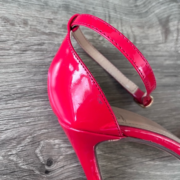 Red Open-toe Heels - Picture 4 of 4